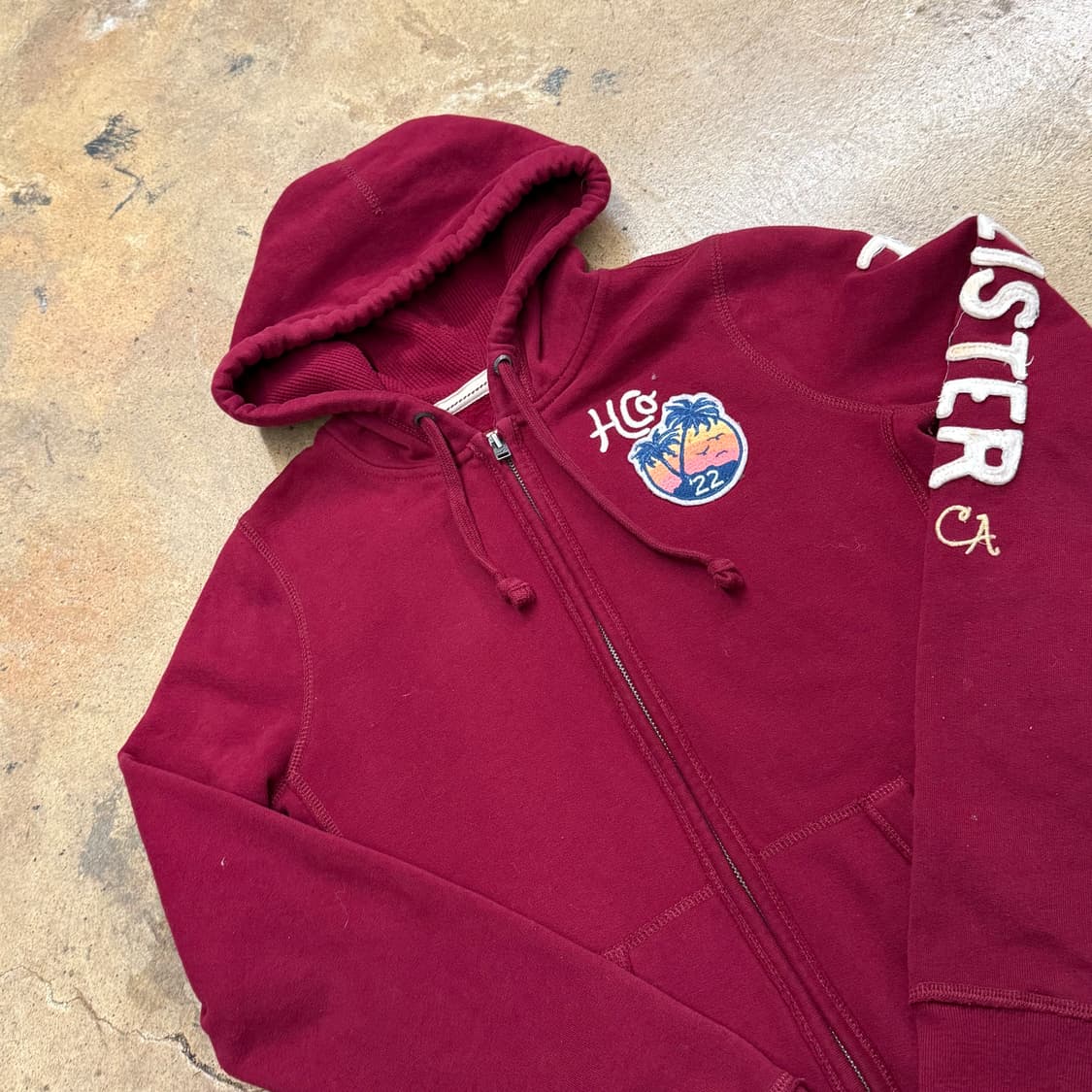 홀리스터 레드 후드집업 상품이미지1