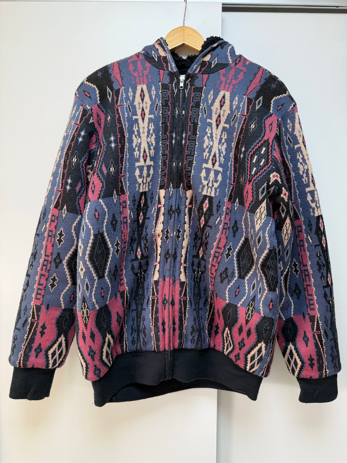 팔라스 페르시안 후드집업 상품이미지1