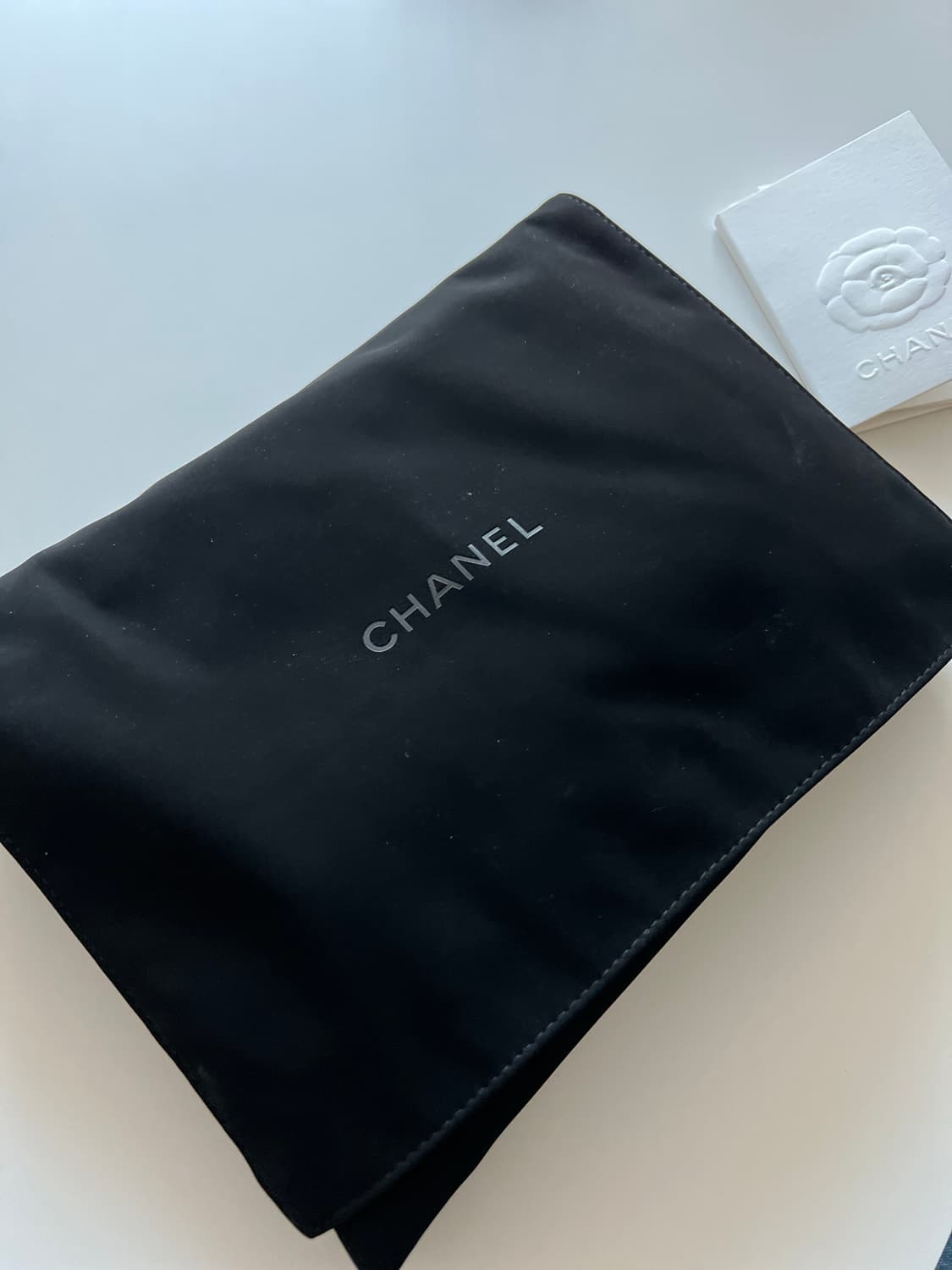 CHANEL 샤넬 체인 플랩 폰 홀더 블랙 상품이미지8