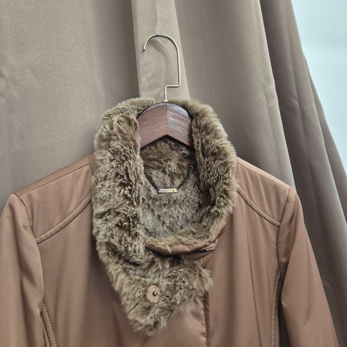 해지스 토끼털 코트 85 상품이미지3