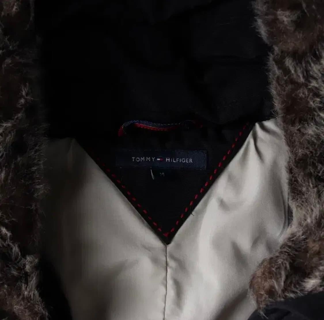타미힐피거 덕다운 패딩 M 무료배송 상품이미지5