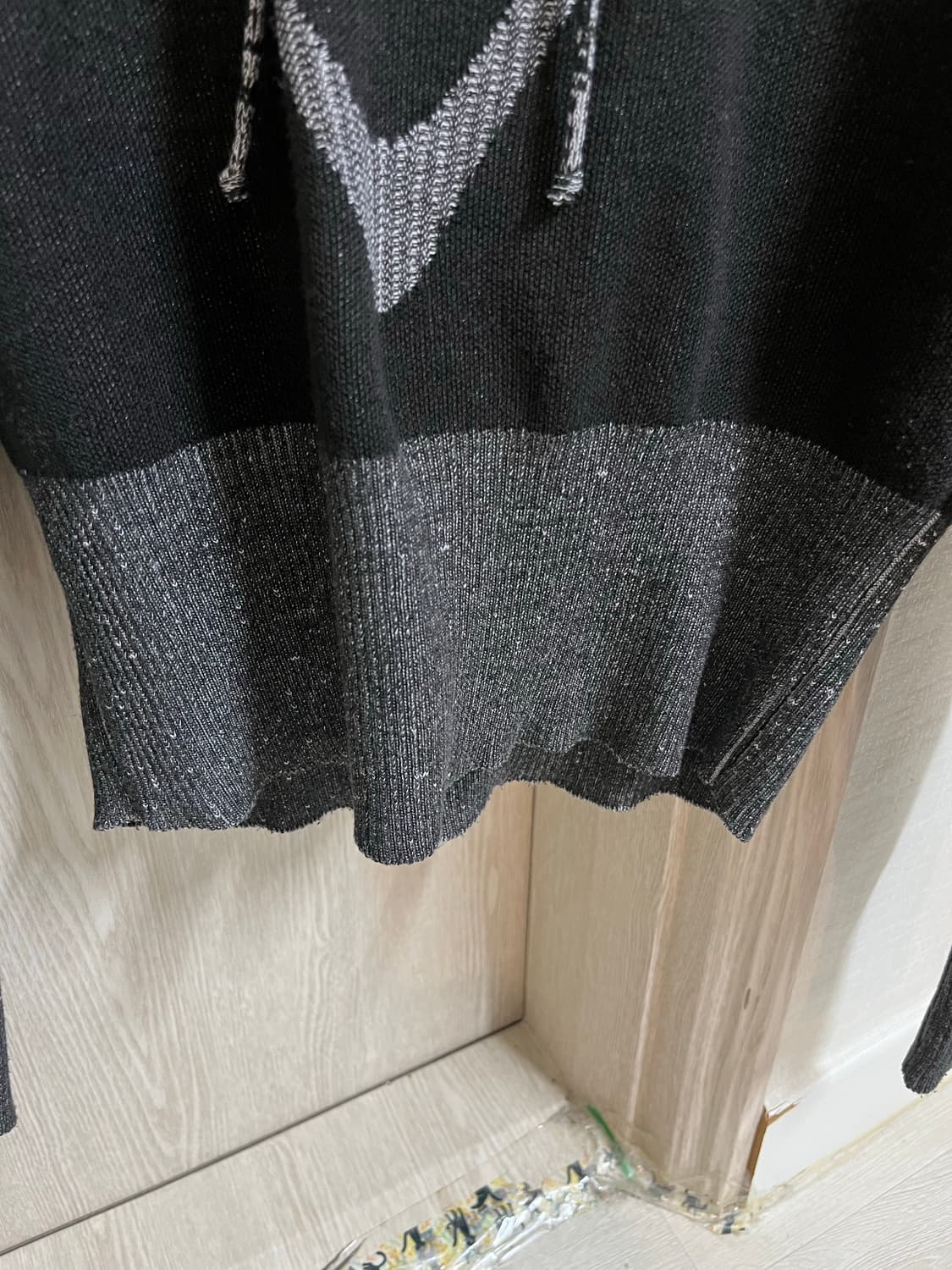 미스치프 MSCHF RHOMBUS KNIT HOODIE - BLACK 상품이미지5