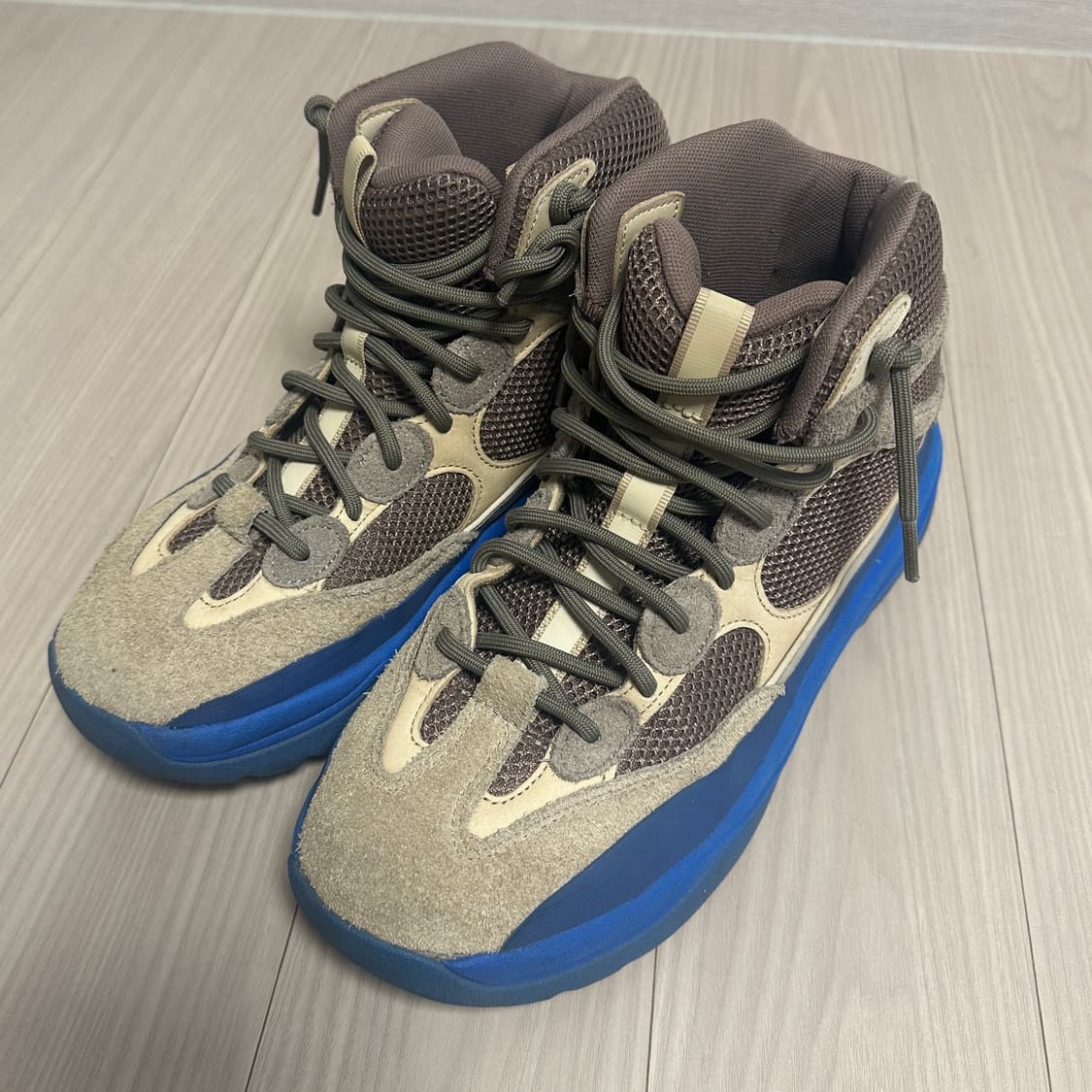 아디다스 이지 데저트 부츠 타우페 블루 [280] 상품이미지1