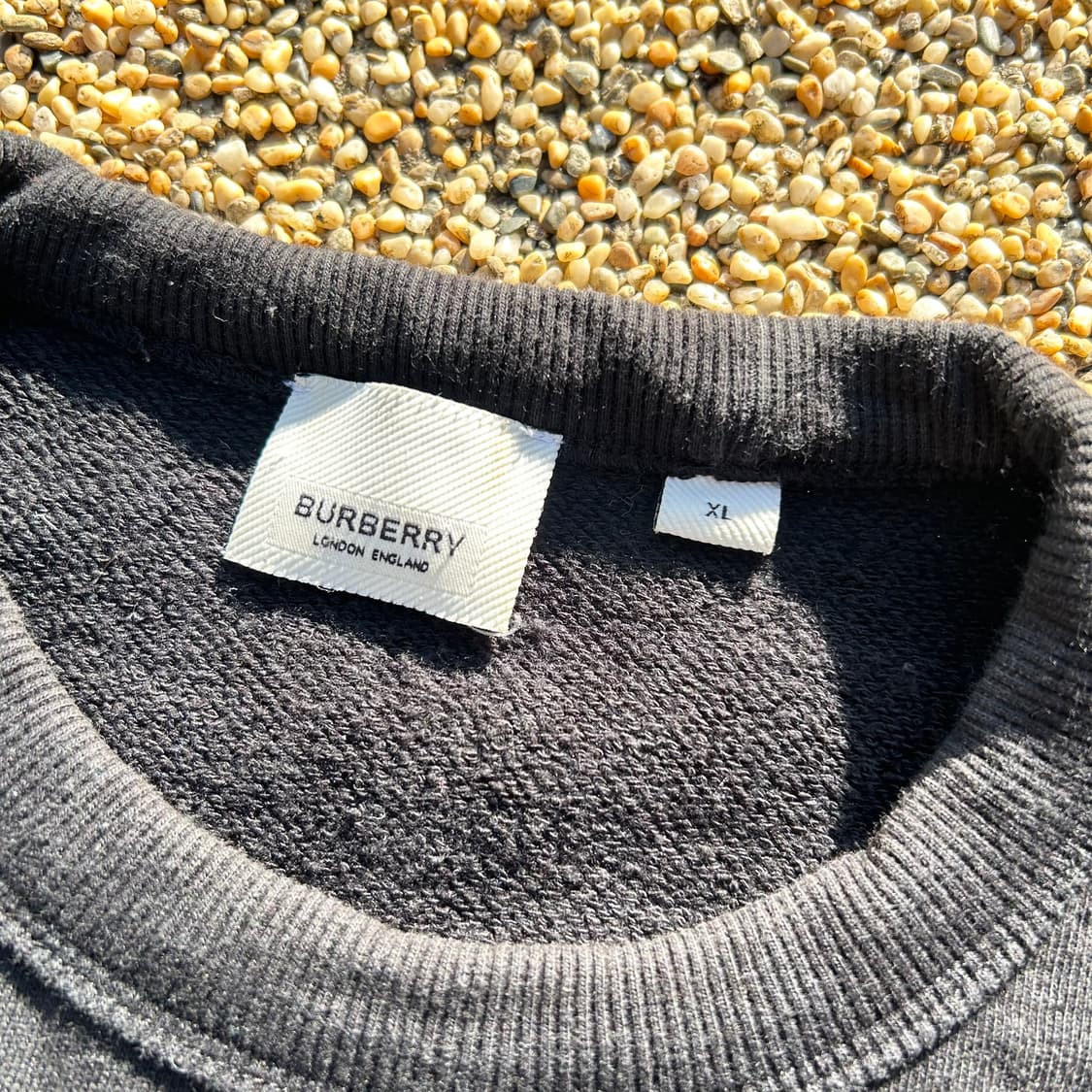 버버리(BURBERRY) 블랙 로고 맨투맨 상품이미지4