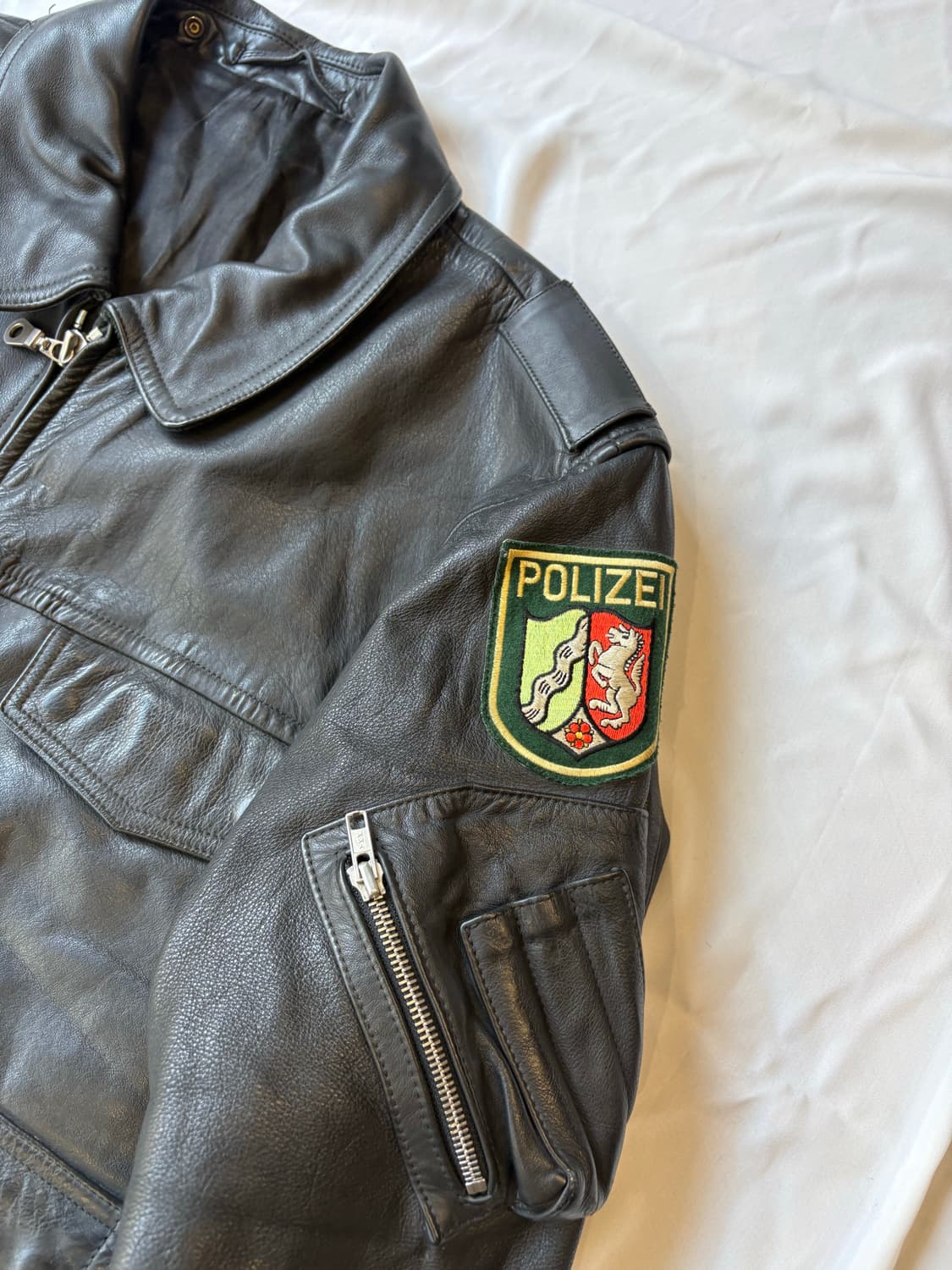 2003s Polizei 폴리자이 레더자켓 상품이미지3