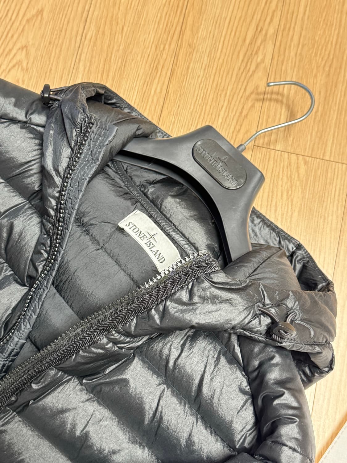 25SS 스톤아일랜드 룸우븐 체임버스 경량패딩 M 상품이미지7