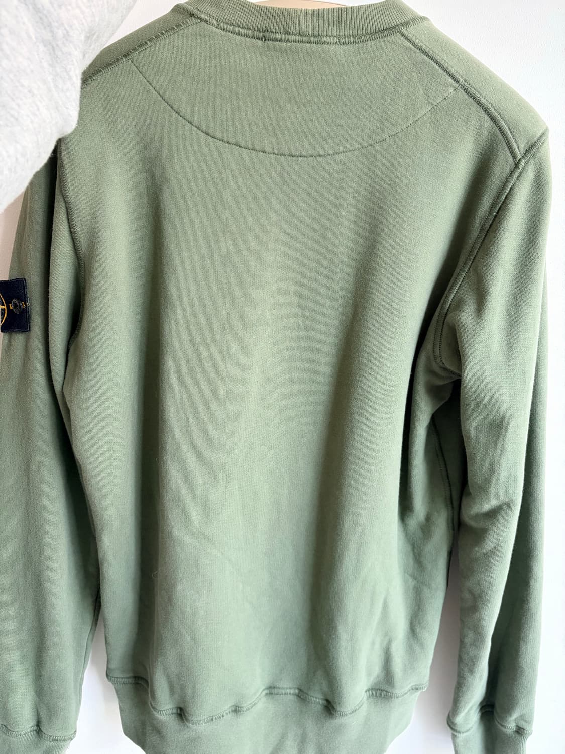 스톤아일랜드 코튼 플리스 맨투맨 세이지그린 S 상품이미지2