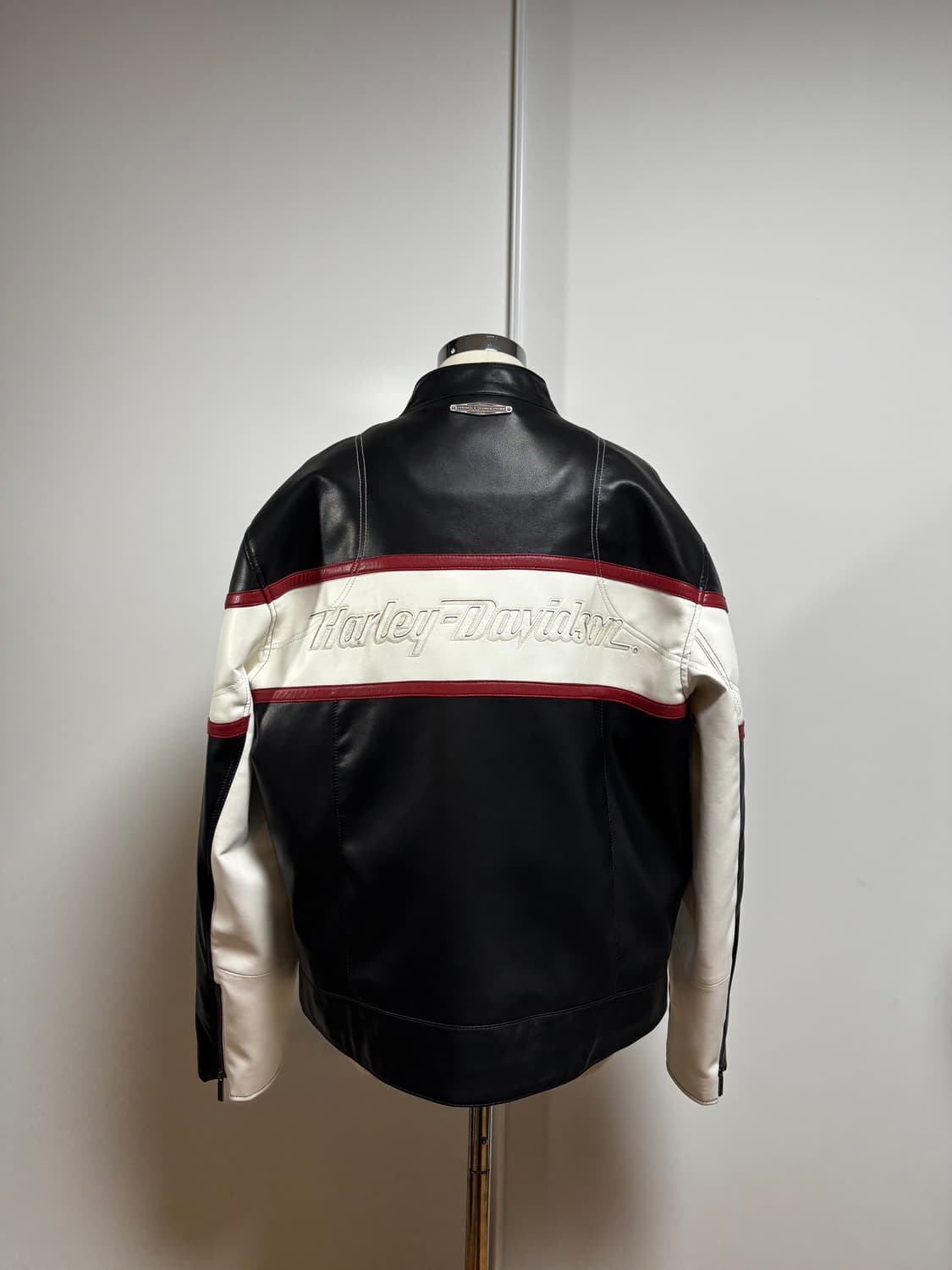 실착0회)할리데이비슨 컬렉션스 신세틱 레더 레이싱 점퍼 블랙 상품이미지4
