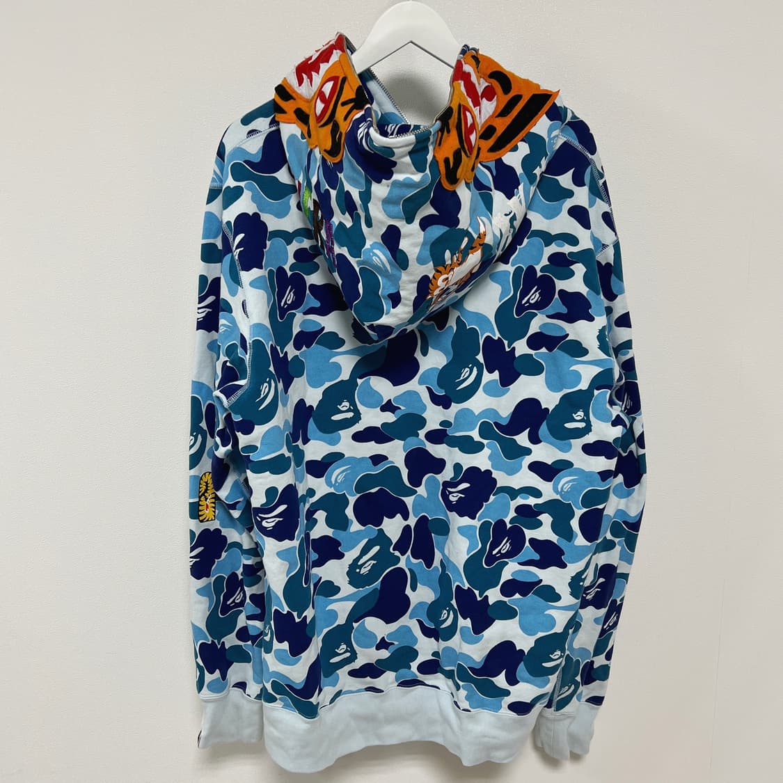 베이프 ABC 카모 타이거 후드집업 블루 상품이미지5