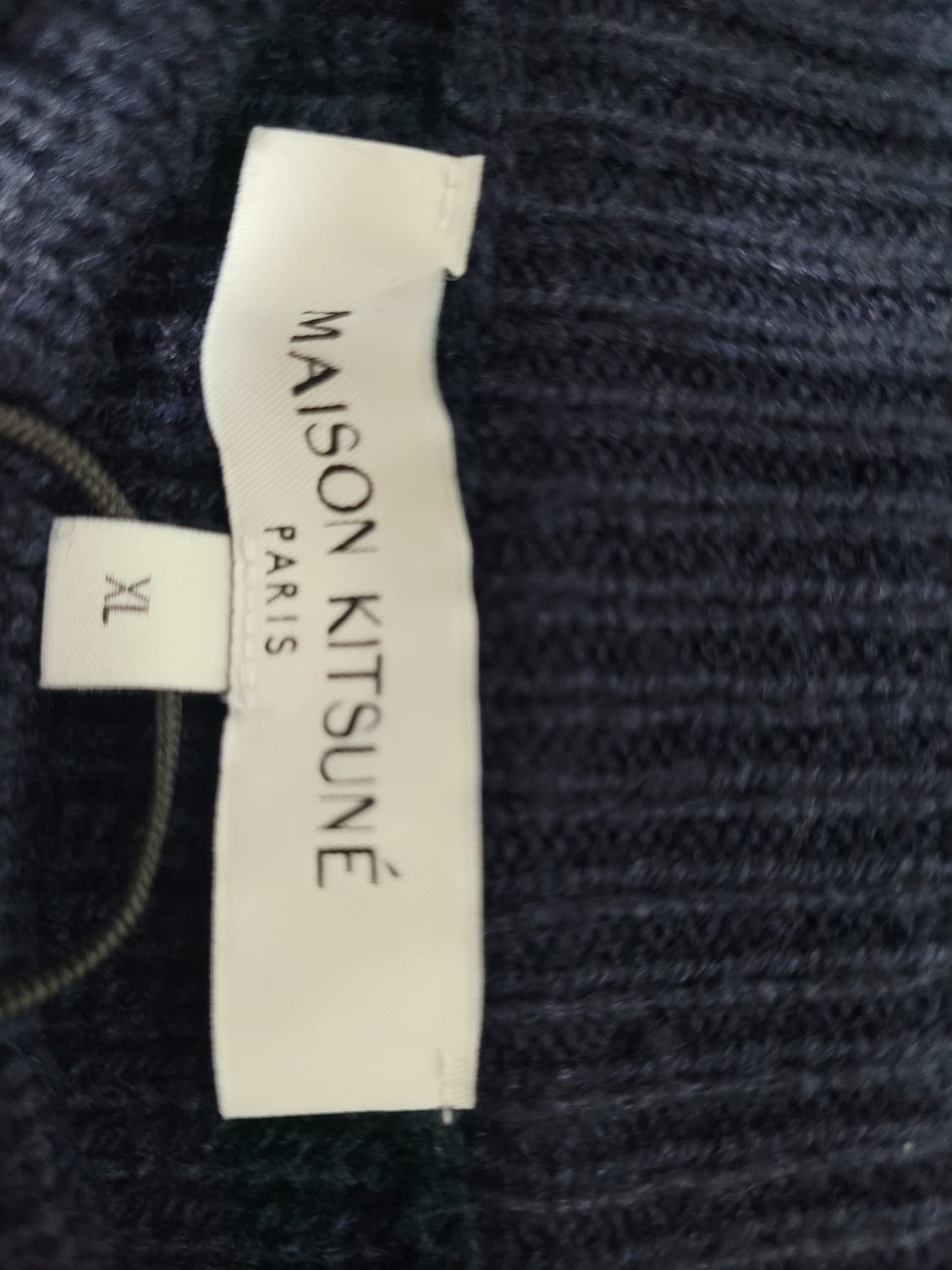 (새상품)메종키츠네  맨투맨 새상품 XL팝니다 상품이미지3