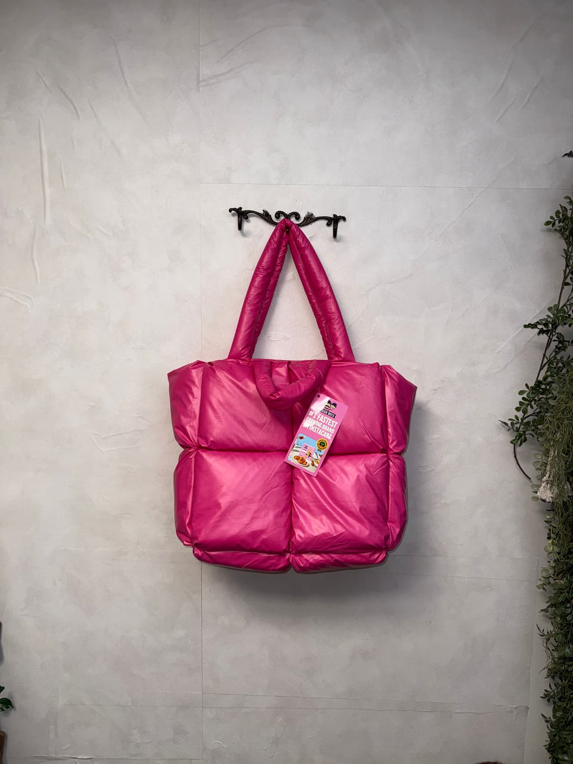 Belgian boys hot pink puffer tote bag  상품이미지1