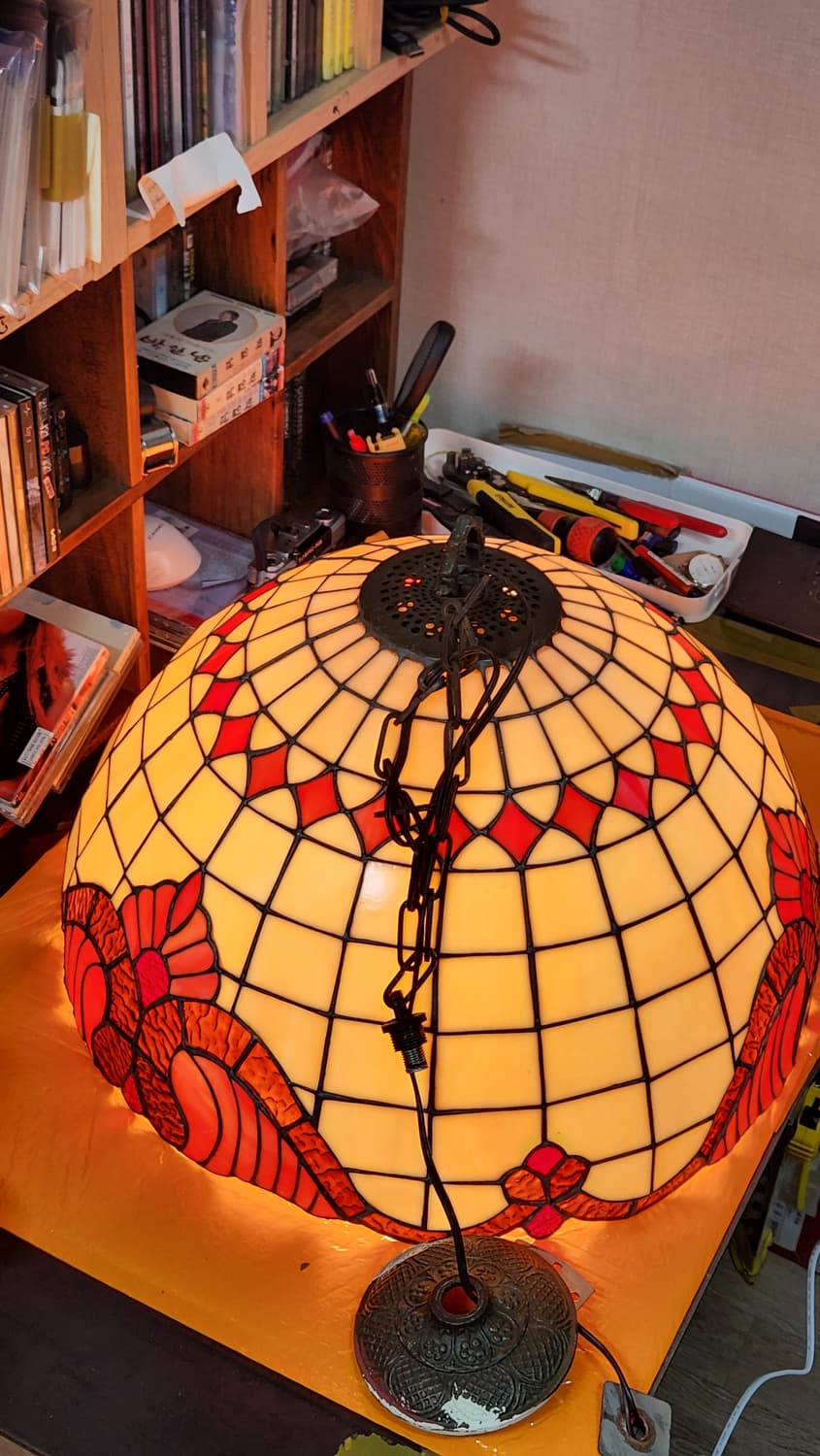 엔틱 스테인드글라스 펜던트 조명(대형, 오팔레센트, 황동주물, 노네임) 상품이미지1