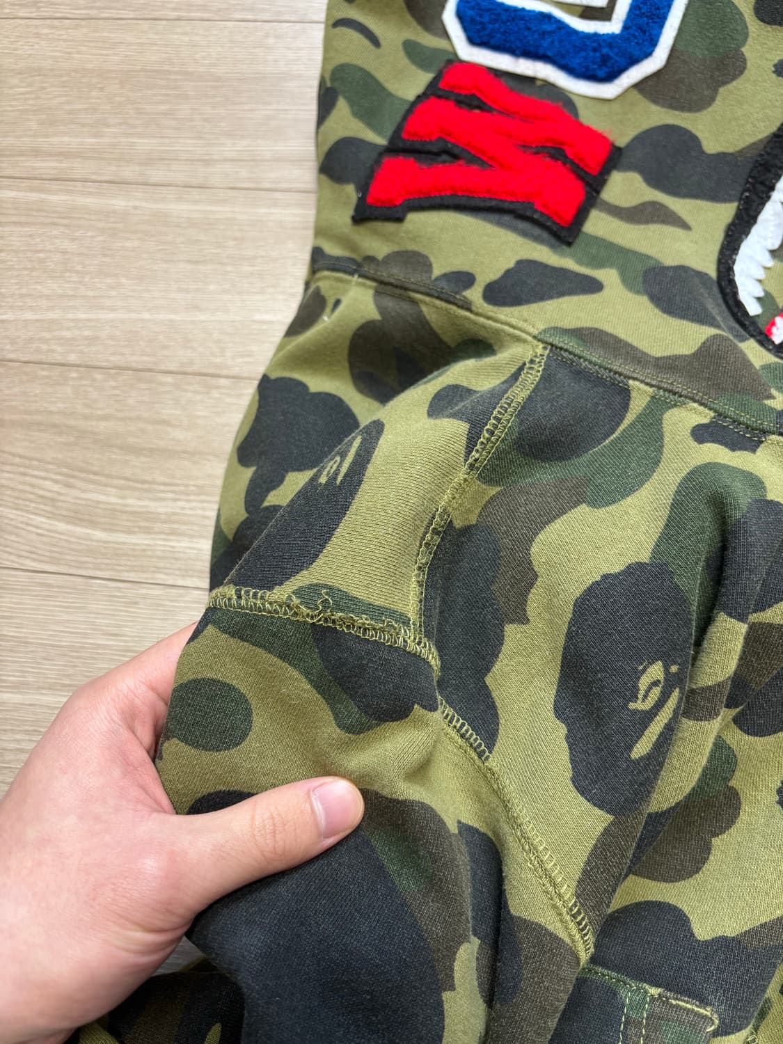 베이프 퍼스트 카모 샤크 후드집업 상품이미지9