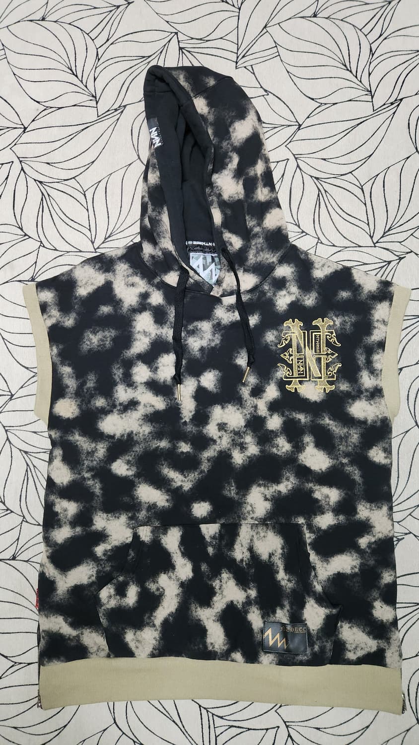 NTHREE 스노우보드 민소매 후드티 블랙/베이지 상품이미지1