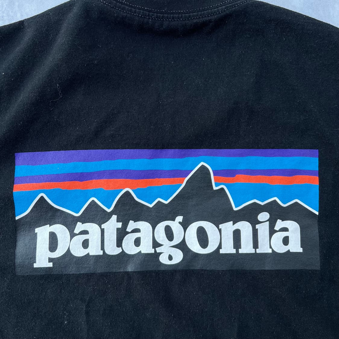 파타고니아 블랙 반팔 티셔츠  상품이미지3