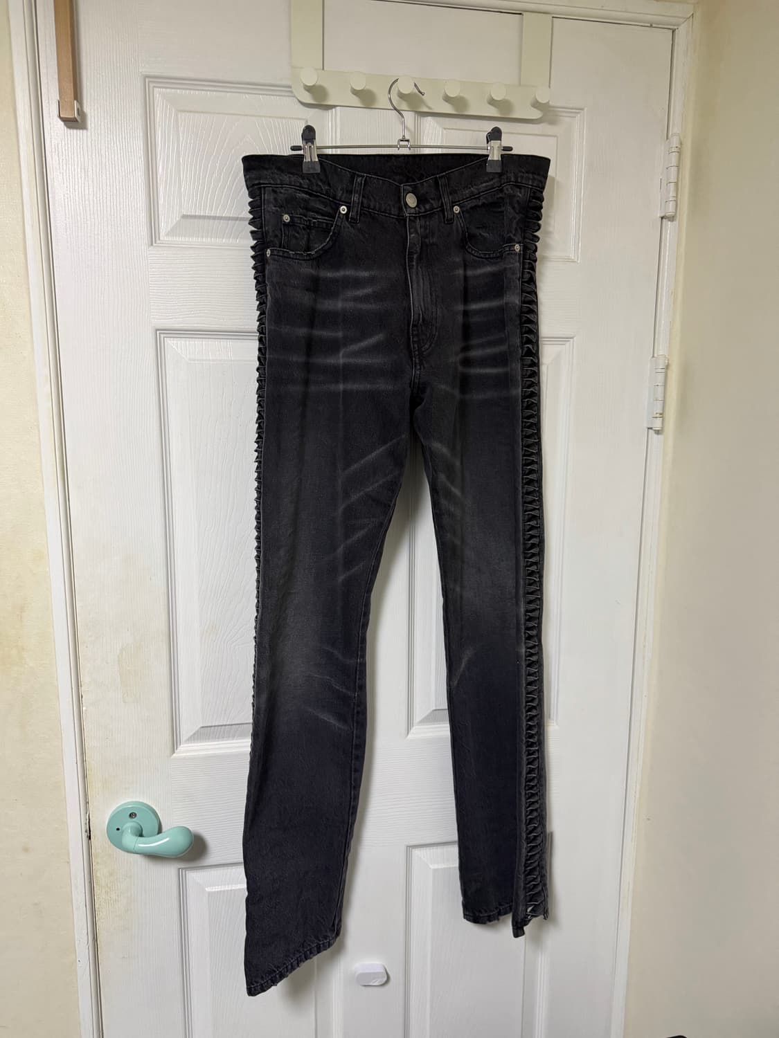 마틴로즈 트위스트 루프 진 m 상품이미지1