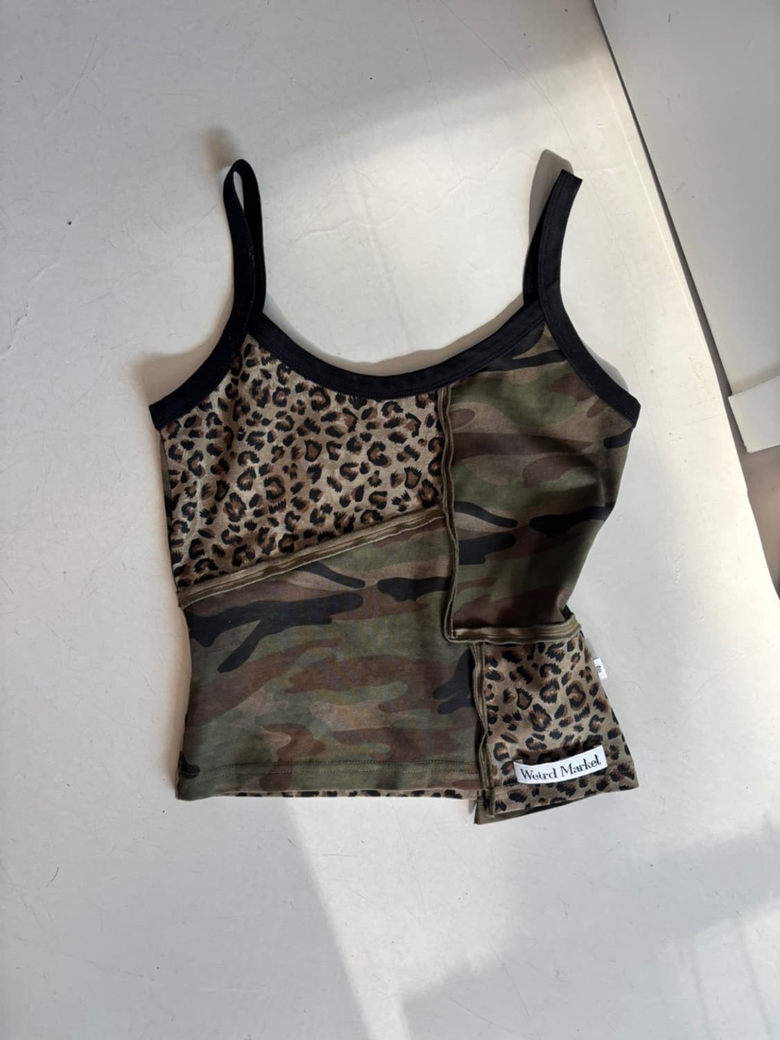 (New) Weird Market Sleeveless Top 상품이미지1
