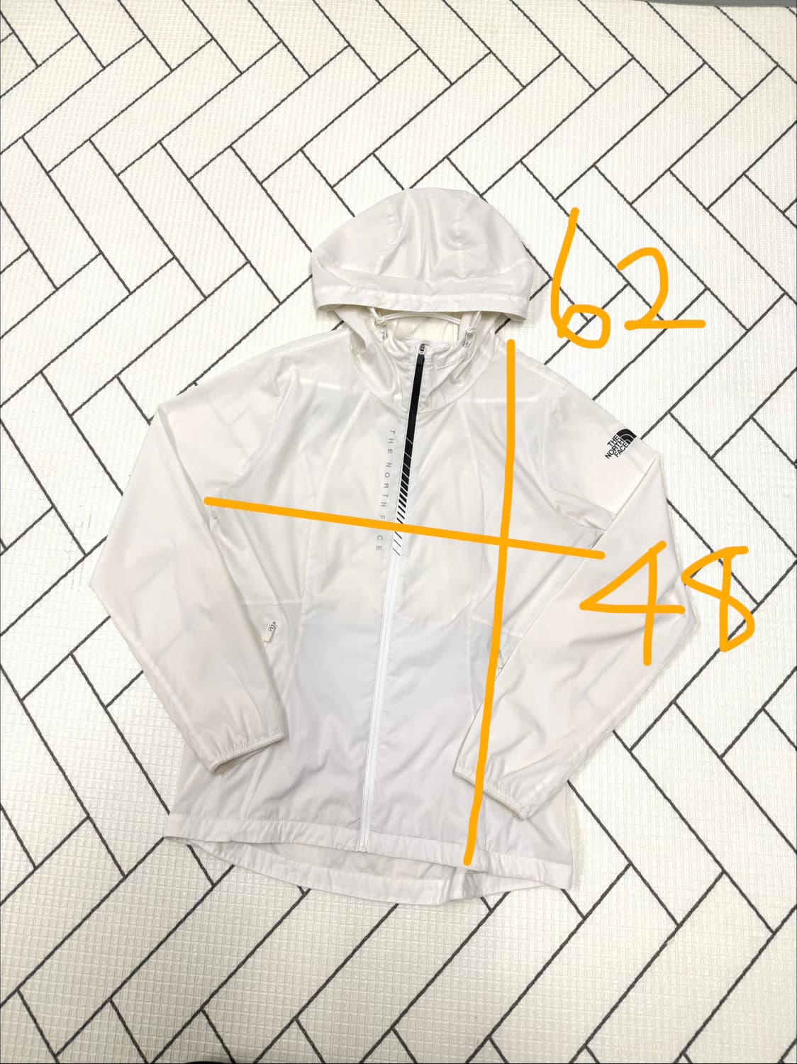 여성 90 M / 노스페이스 경량 바람막이  상품이미지2