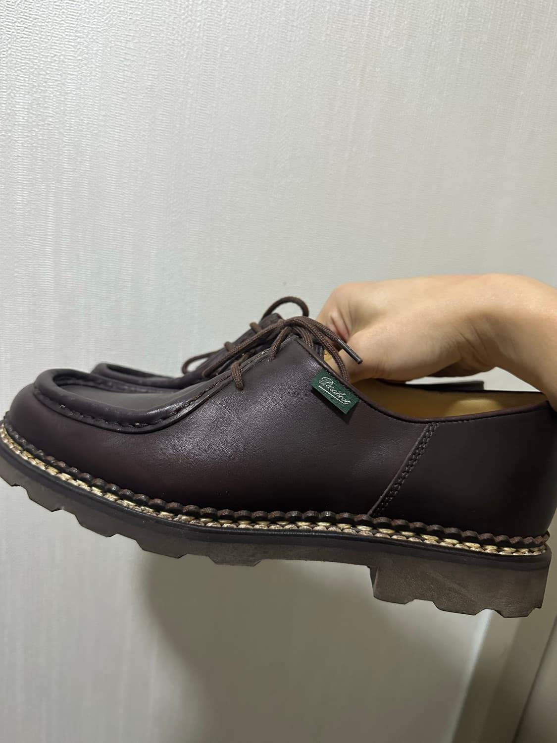 40) 파라부트 미카엘 마룬 리스 카페 색상 팝니다 상품이미지3