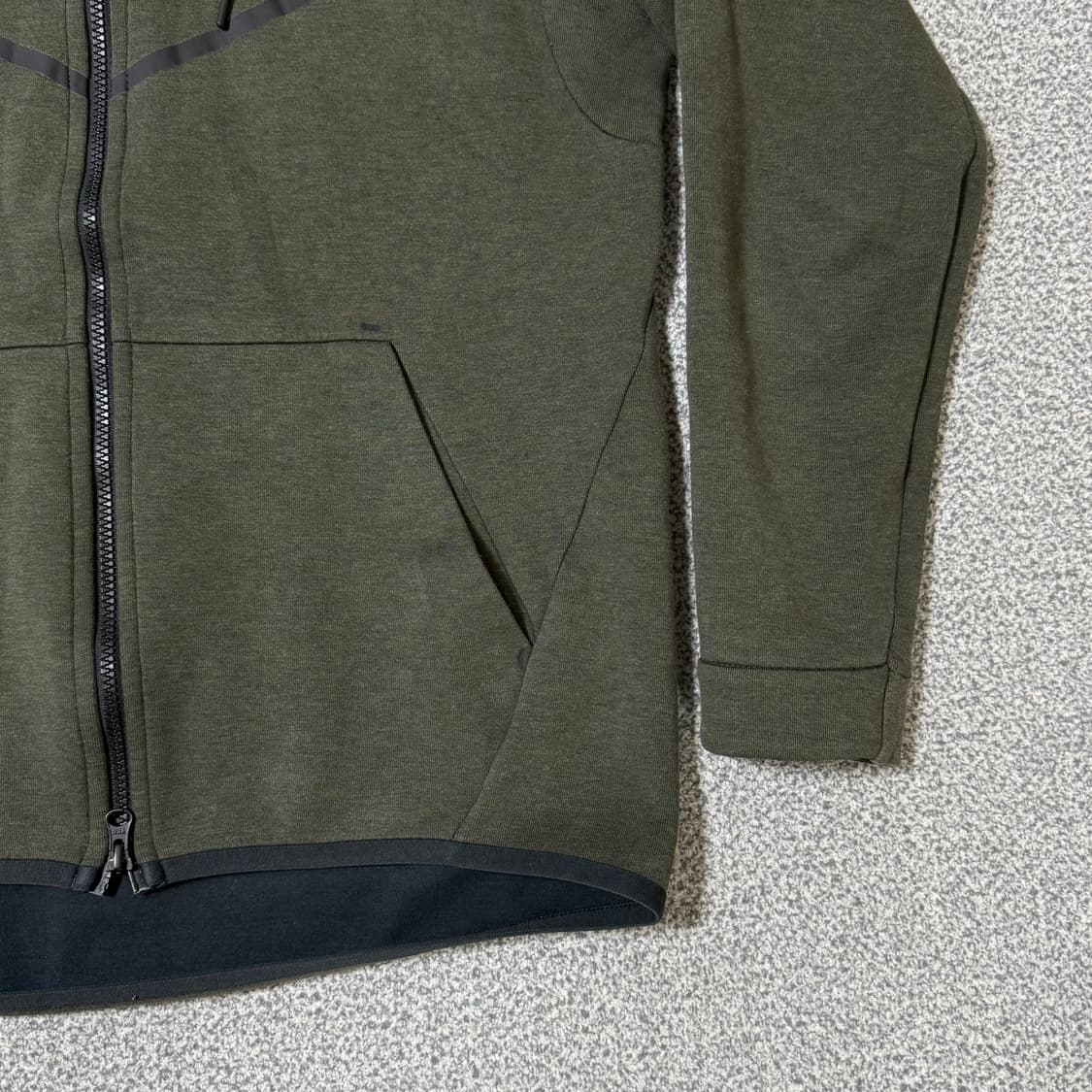 [정가 15만원] 나이키 테크팩 후드집업 L 상품이미지5