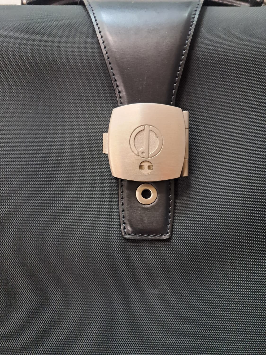 던힐 서류가방 상품이미지2