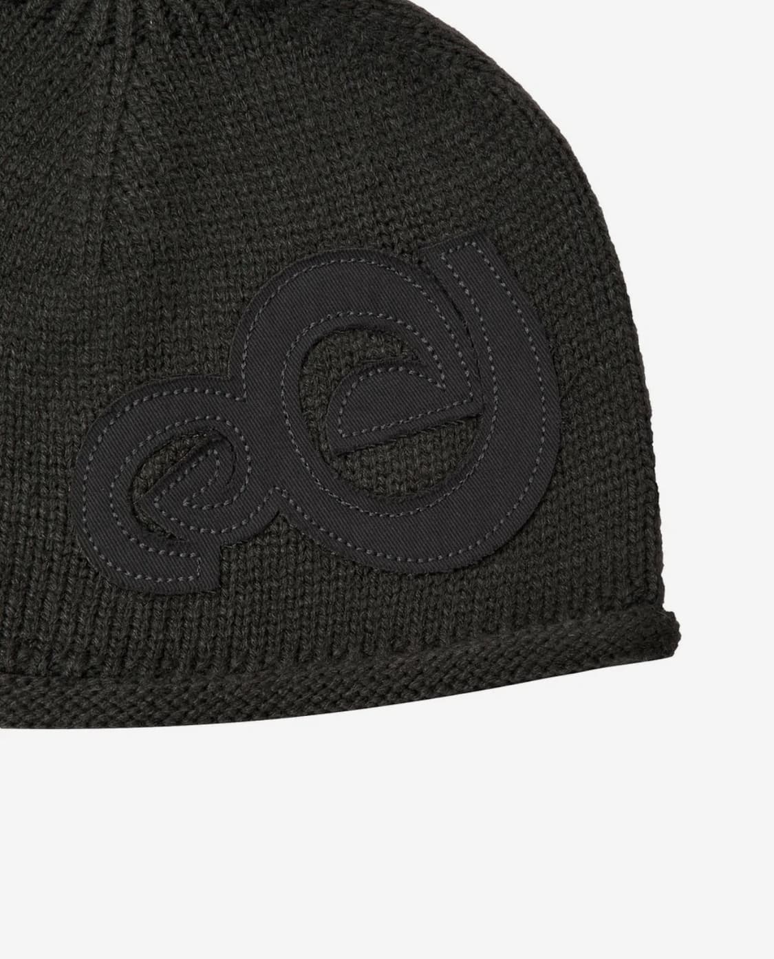 aeae APPLIQUE SPIRAL LOGO BEANIE 차콜 상품이미지3