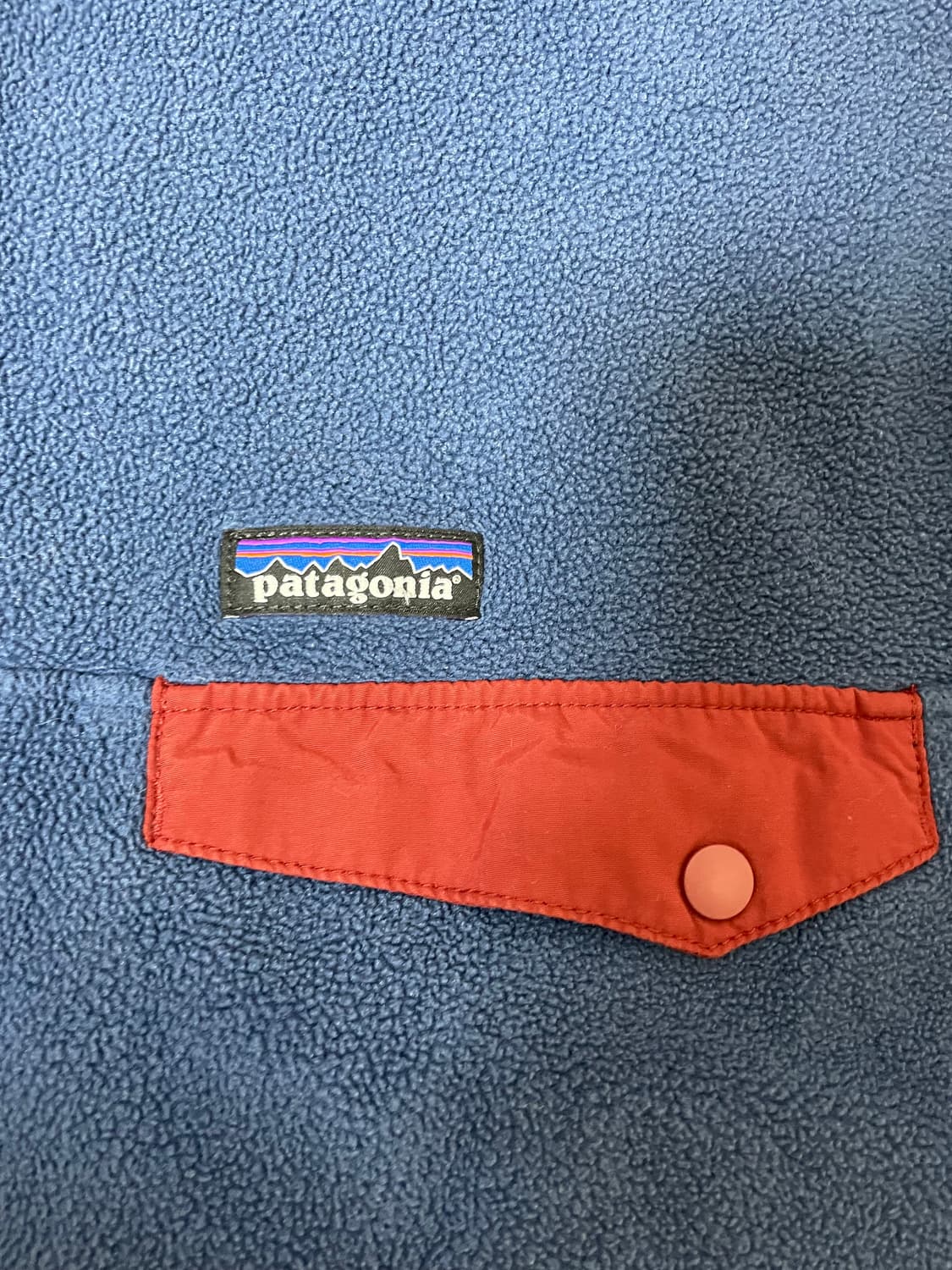 Patagonia synchilla navy 상품이미지4