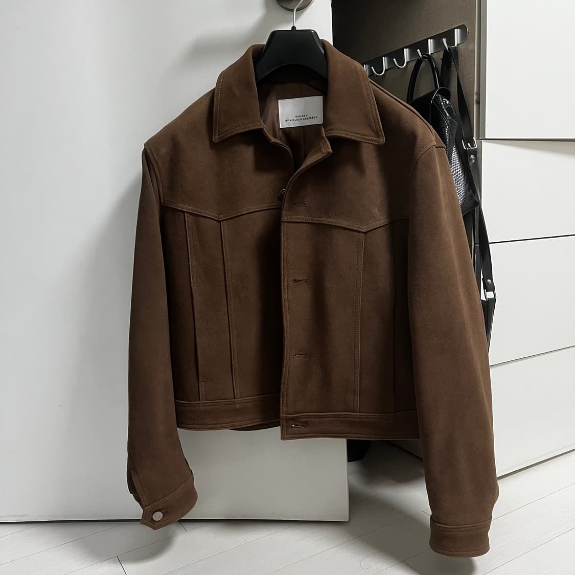 커넥트킨록) 카우 스웨이드 트러커 자켓 (브라운) 상품이미지1