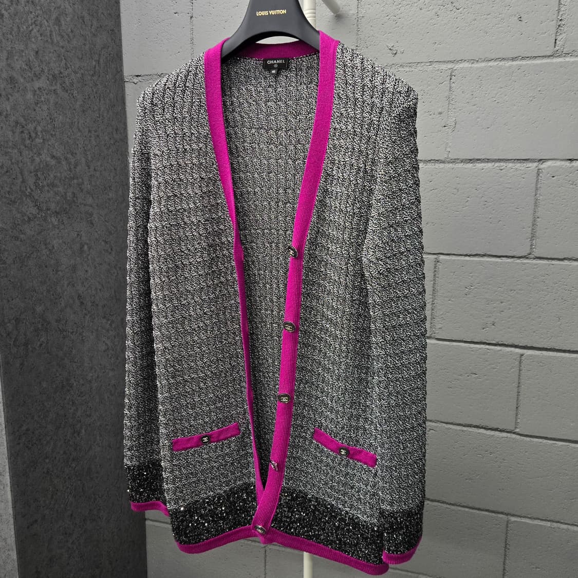 백화점판 / 샤넬 CC 메탈릭 캐시미어 가디건 40 상품이미지1