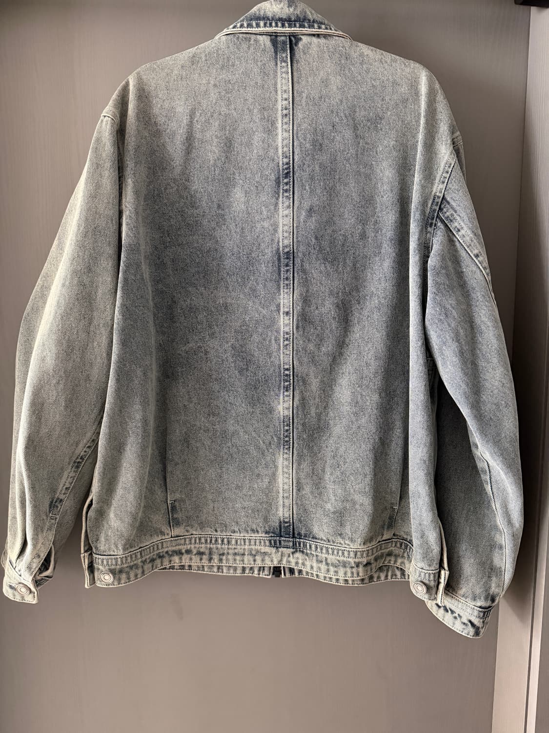 에피그램 인디고 데님 집업 셔컷_ERUAM24601INX 상품이미지3