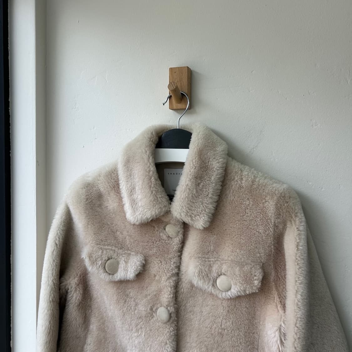 17162 - 20F/W 산드로 램스울 무스탕 자켓 상품이미지1