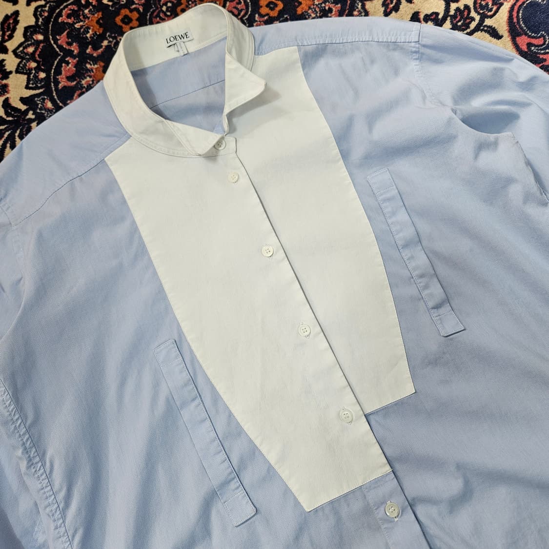 로에베(LOEWE)루즈핏 스트라이프 가죽 카라 블럭 셔츠 상품이미지5