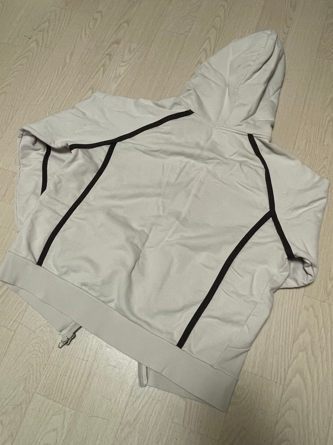 산산기어 22fw 후드집업 2사이즈 베이지 상품이미지3