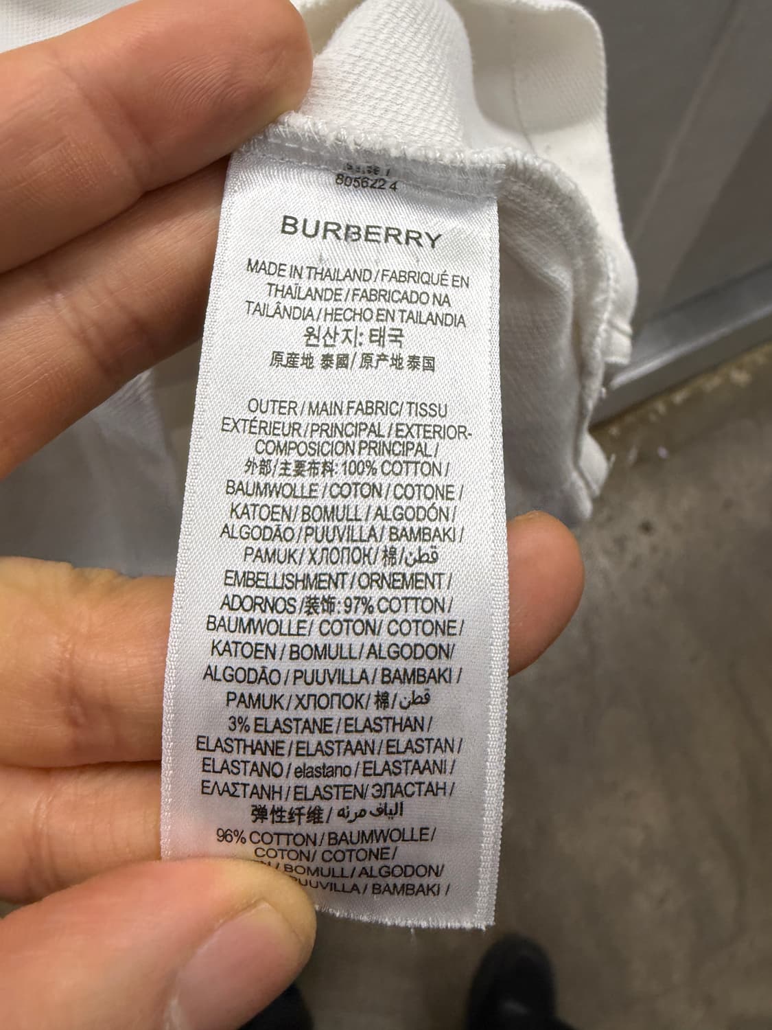 버버리 정품 TB 모노그램 모티브 코튼 피케 폴로셔츠  상품이미지6