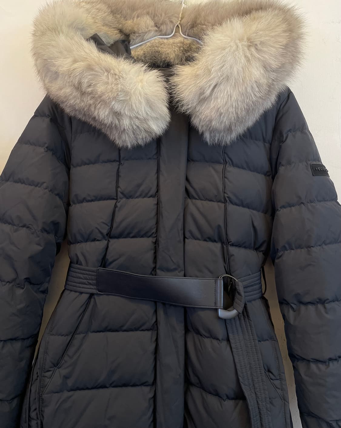 에고이스트 사가폭스퍼 벨티드 구스다운 여성롱패딩66 벨트패딩:) 상품이미지4