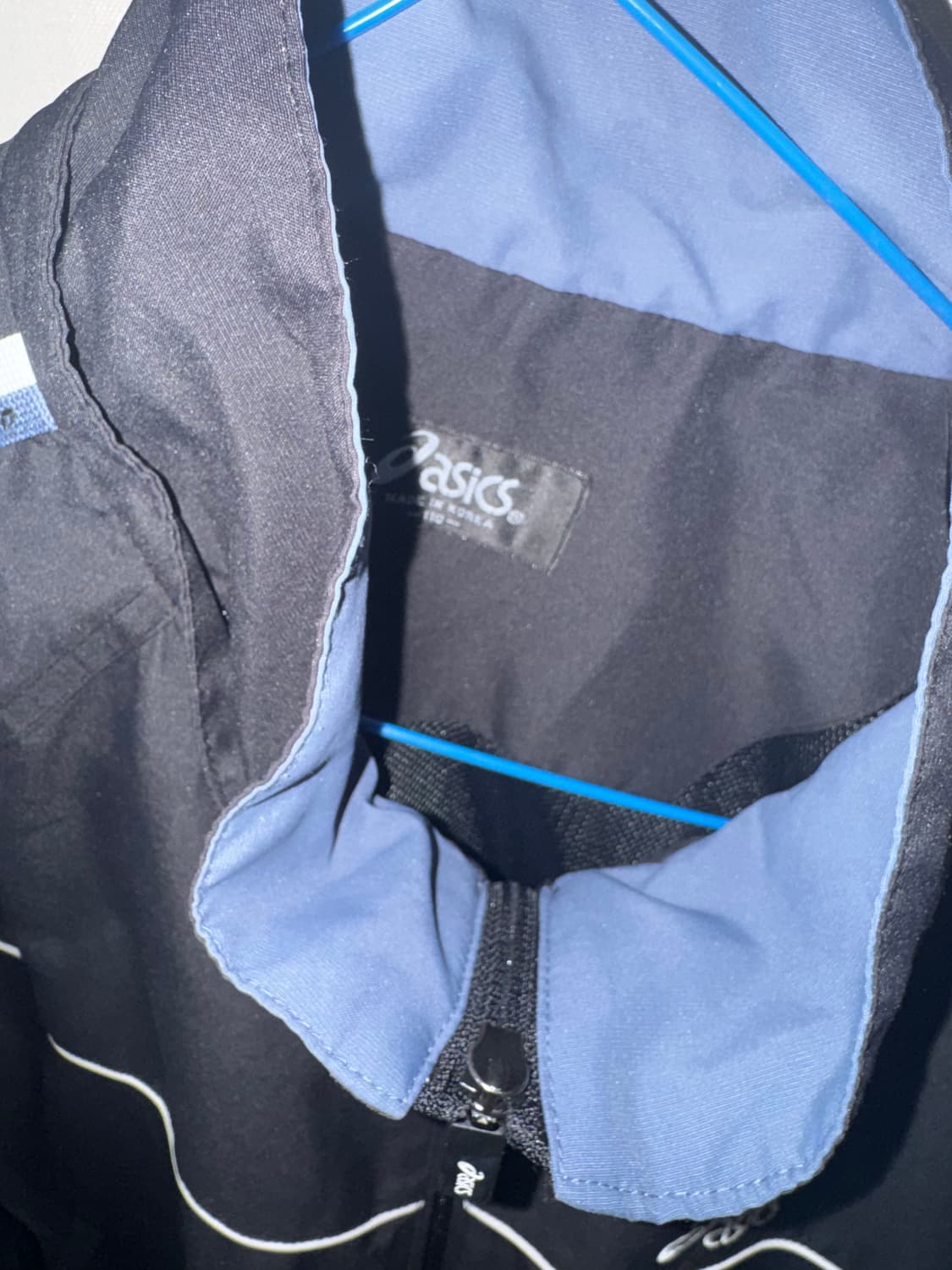 아식스 바람막이 상품이미지2