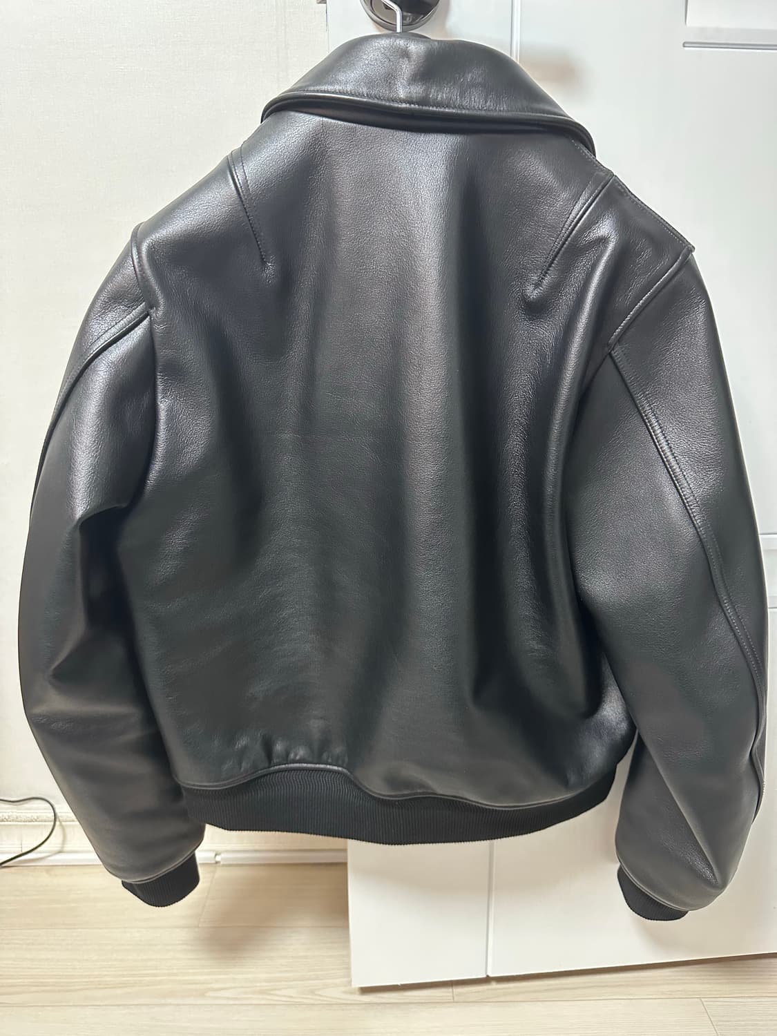 [L]토니웩 시어링 카라 레더 봄버 자켓 주우재착용 상품이미지4