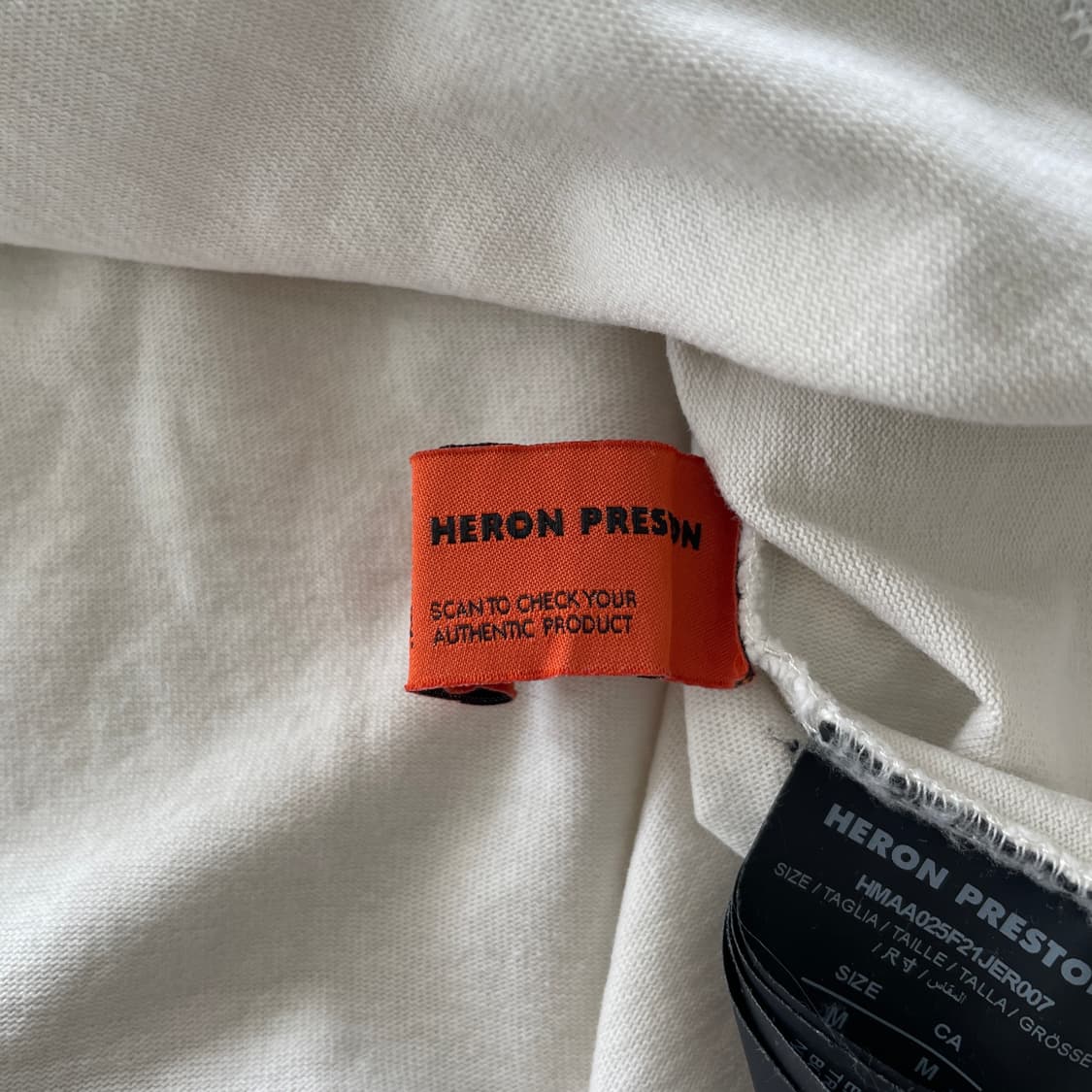 헤론 프레스톤 M,105오버핏 이글 트레이딩 오버핏 화이트 반팔 티셔츠 상품이미지8