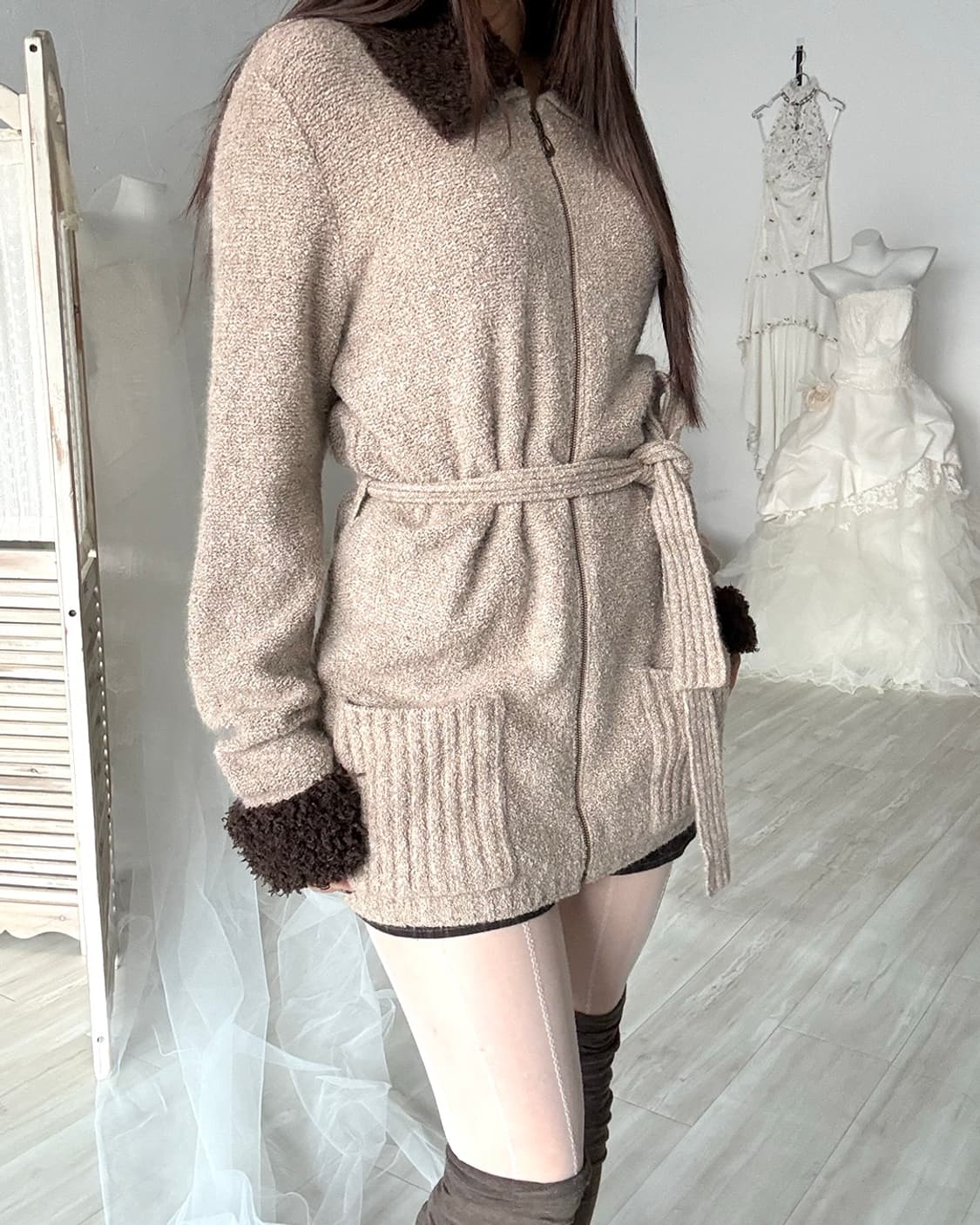 Mute beige wool knit zip-up 상품이미지3