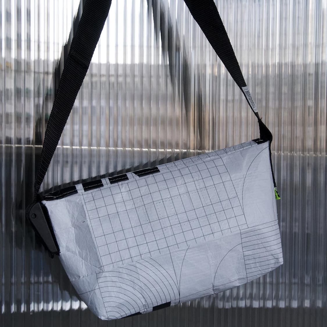 [나이키장수MADE] 나이키 리유저블 미니백 상품이미지5