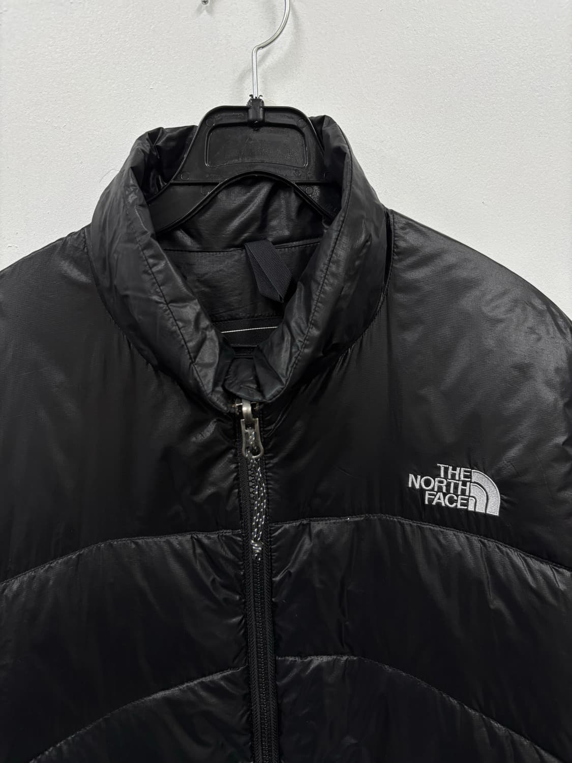 노스페이스 써밋 유광 경량패딩 상품이미지3