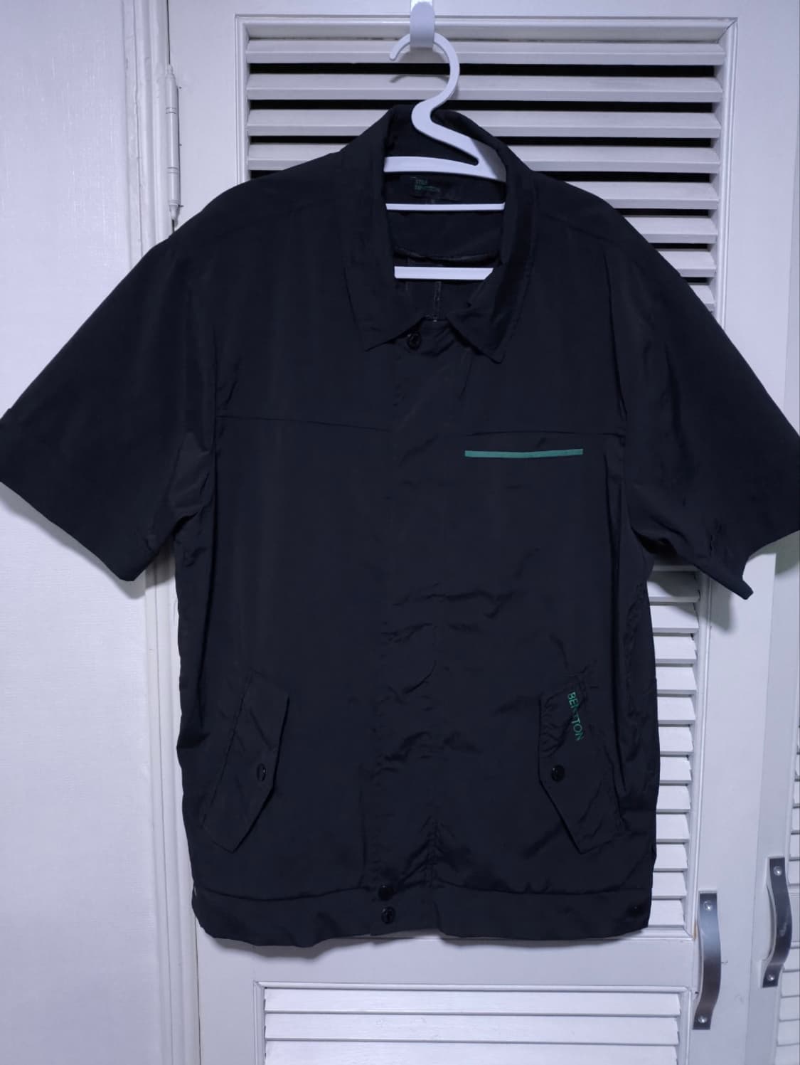 XL 베네통 반팔 집업 상품이미지1