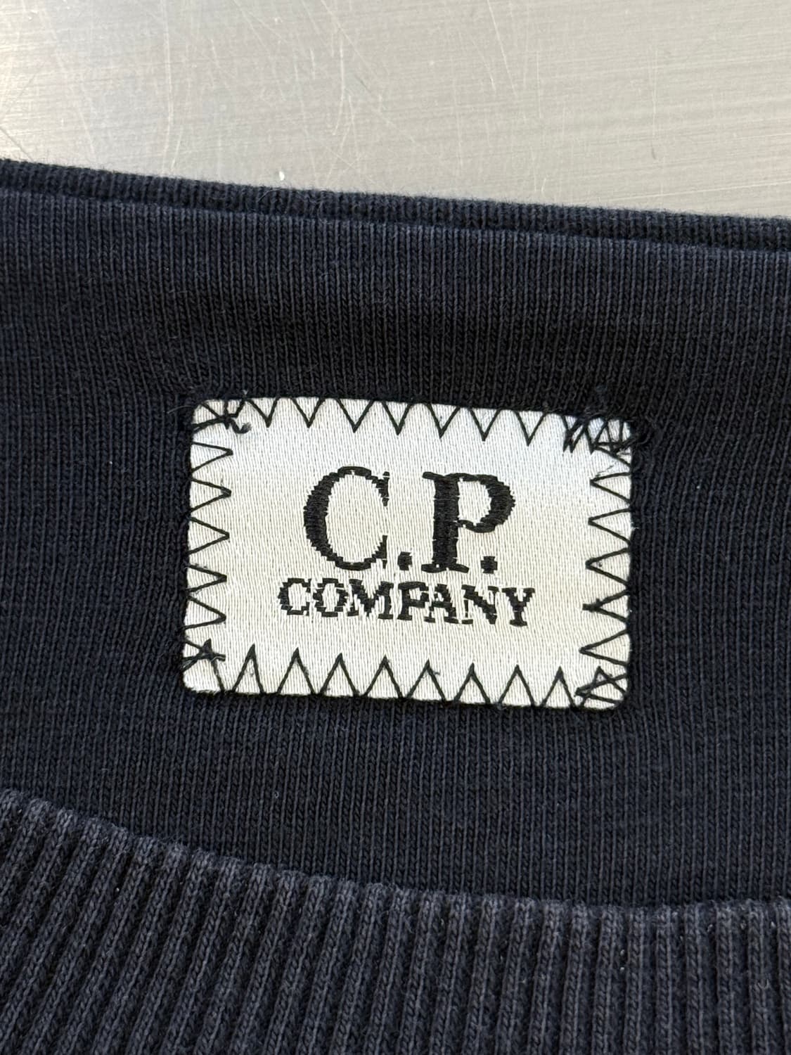 씨피컴퍼니 로고 맨투맨 상품이미지3