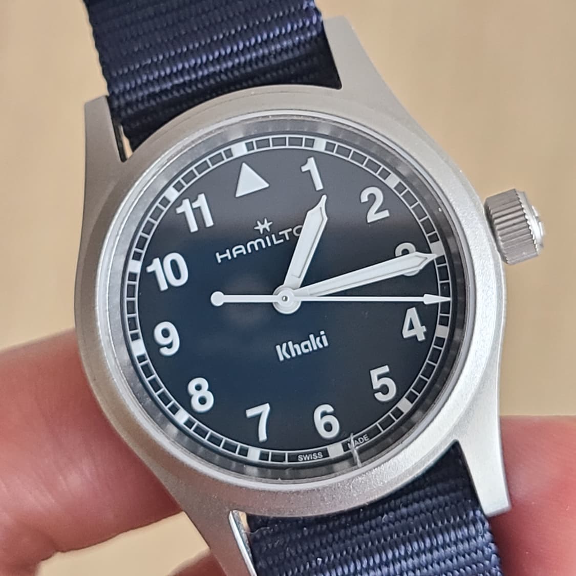 헤밀턴 카키필드 쿼츠시계 33mm 상품이미지2