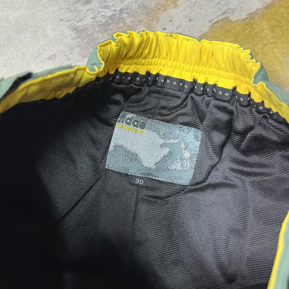 아디다스 올드스쿨 보드 스키바지 XL 상품이미지4