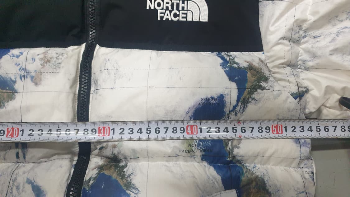 노스페이스 지구 눕시 패딩 S 상품이미지5