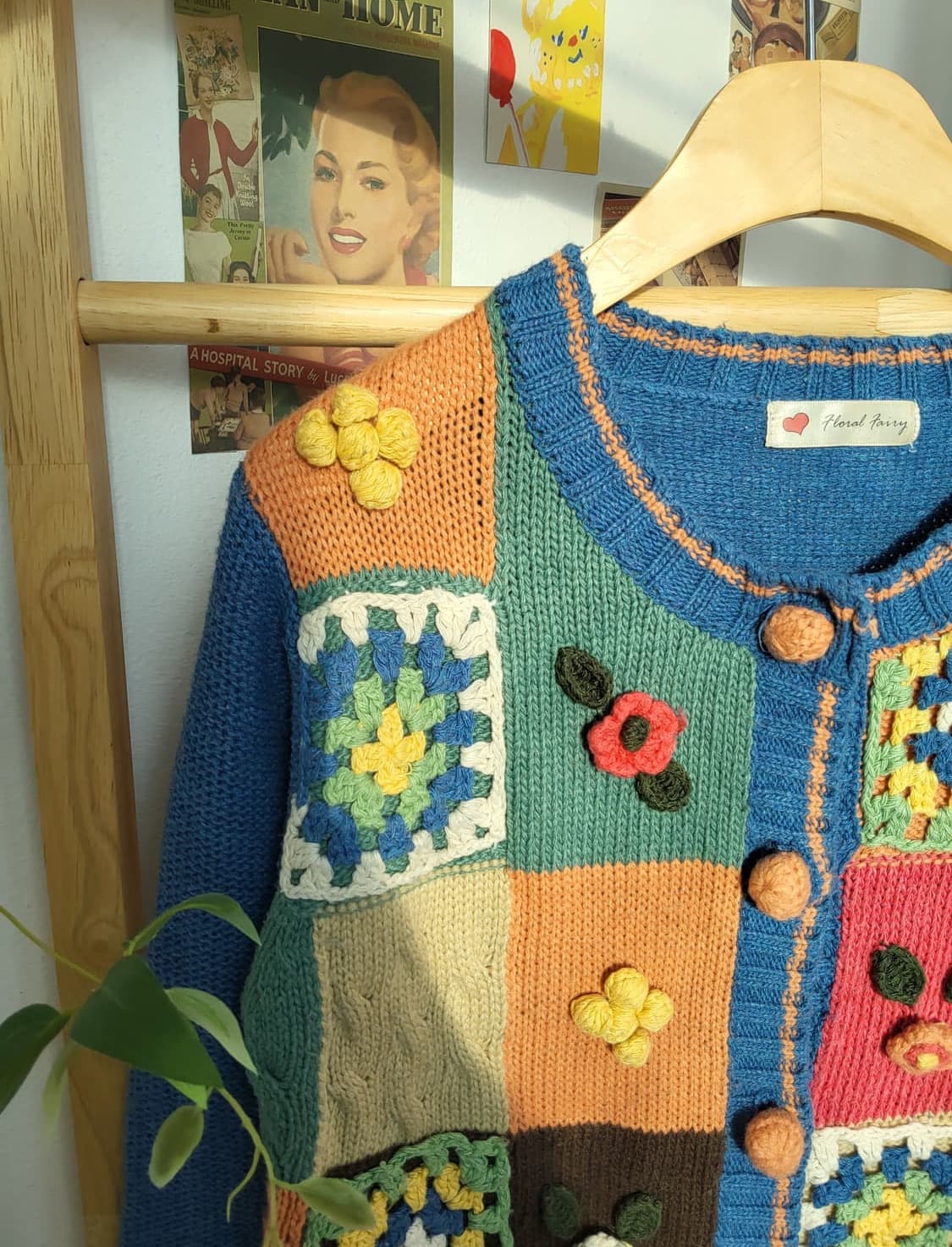 빈티지 모티브 폼폼 가디건 상품이미지3