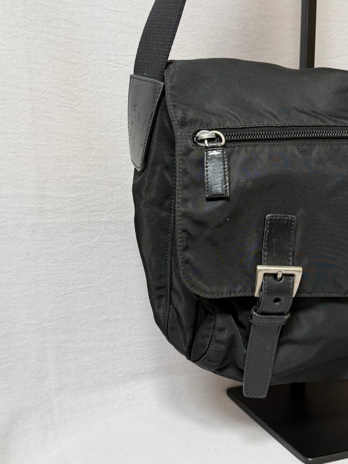 프라다 나일론 메신저백 포코노 크로스백 상품이미지6