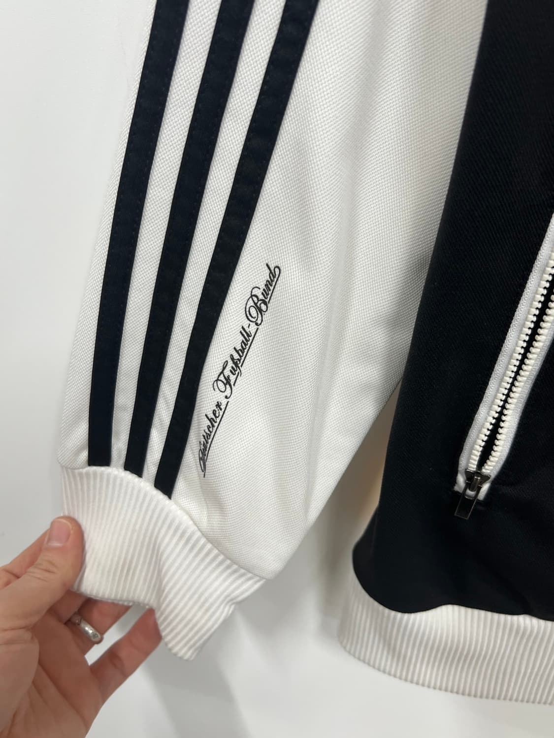 아디다스 흰검 독일 국대 트랙탑 희귀져지 상품이미지3