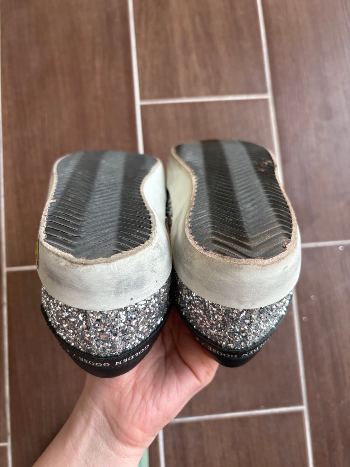 (거의 새상품) 골든구스 키즈 글리터 35 (225-230) 상품이미지4